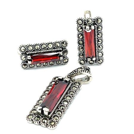 elegancki prezent dla niej, biżuteria dla mamy, kolczyki dla dojrzałej kobiety, modny dodatek dla kobiet, biżuteria dla fanek klasycznych form, prezent na rocznicę dla żony