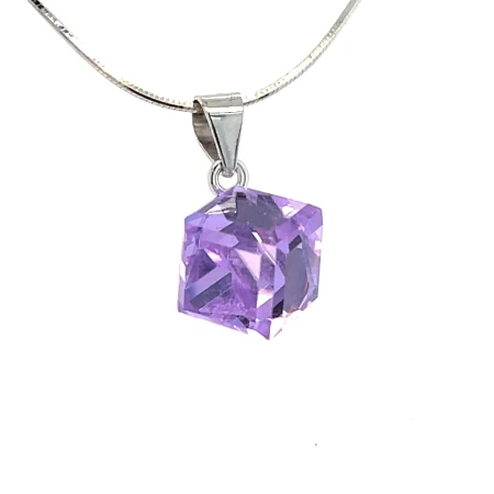 wisiorek kostka swarovskiego, lilowa zawieszka do lancuszka, rodowane srebro pr 925, bizuteria z krysztalami swarovski, wisiorki premium shoper