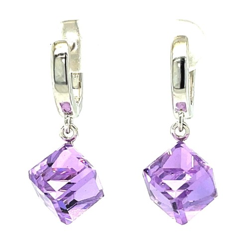 Przejdź do produktu Srebrne Rodowane Kolczyki Wiszące Z Lilową Kostką Kryształu Swarovski Na Biglu