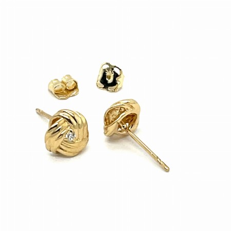 biżuteria minimalistyczna premium, delikatne kolczyki do biura, złote ozdoby na co dzień, nowoczesna biżuteria 2026, eleganckie dodatki ze złota 14k, biżuteria lekka 585