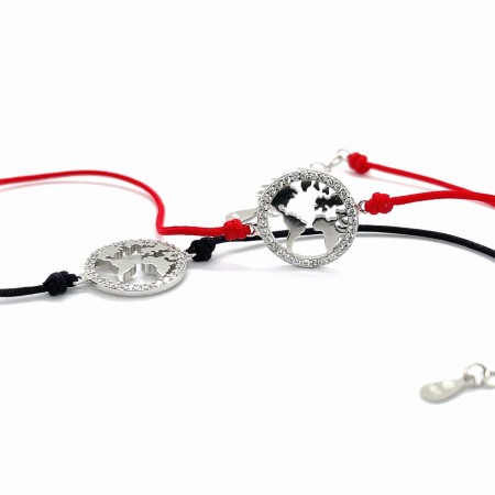 Bransoletka srebrna rodowana pr. 925 Kontynenty z cyrkoniami na sznurku, bransoletka na czerwonym sznurku z mapą, czarny sznurek srebrna zawieszka 14 mm, biżuteria premium kontynenty