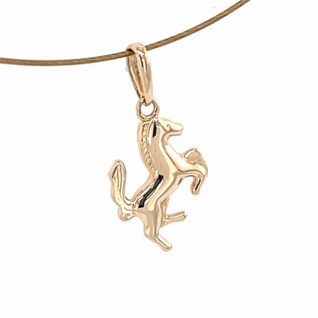 zawieszka motyw zwierzęcy koń, złoty koń w galopie, elegancki wisiorek mini, biżuteria z wysokim połyskiem, nowoczesny design złoty koń, biżuteria minimalistyczna,biżuteria dla jeźdźca, elegancki dodatek do stylizacji,