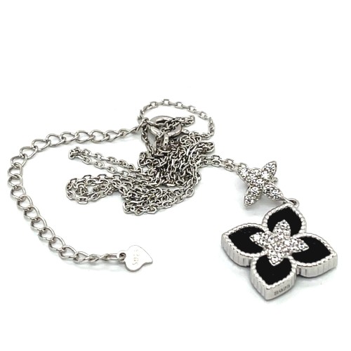 Przejdź do produktu Naszyjnik koniczynka z czarno - białymi detalami 