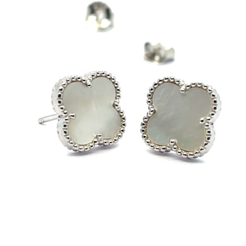 Przejdź do produktu Delikatne kolczyki z masą perłową i srebrem 925