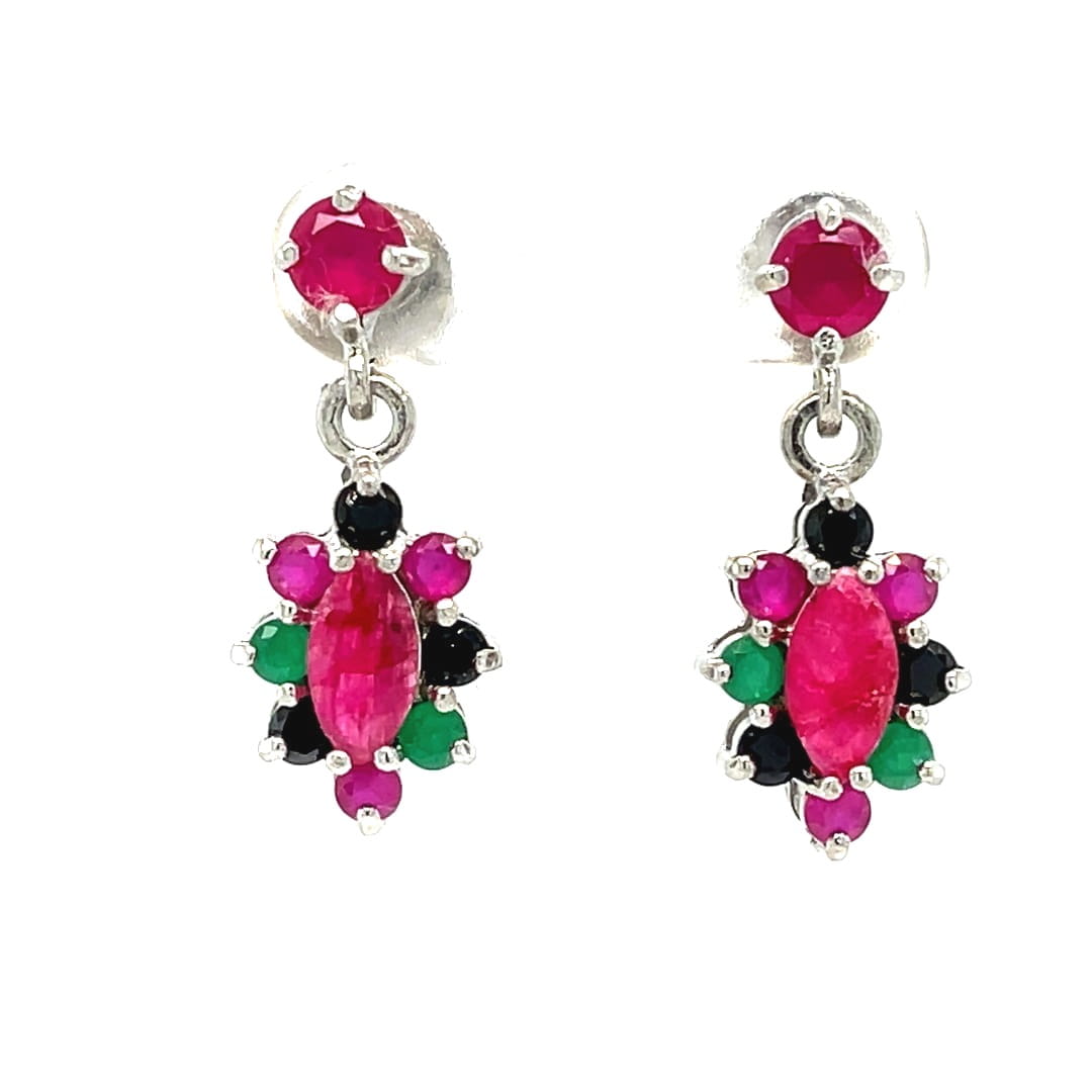 kolczyki z kamieniami szlachetnymi cena, biżuteria na bal sylwestrowy, kolczyki z szafirami i szmaragdami, biżuteria na specjalne okazje, srebrne kolczyki na sztyft