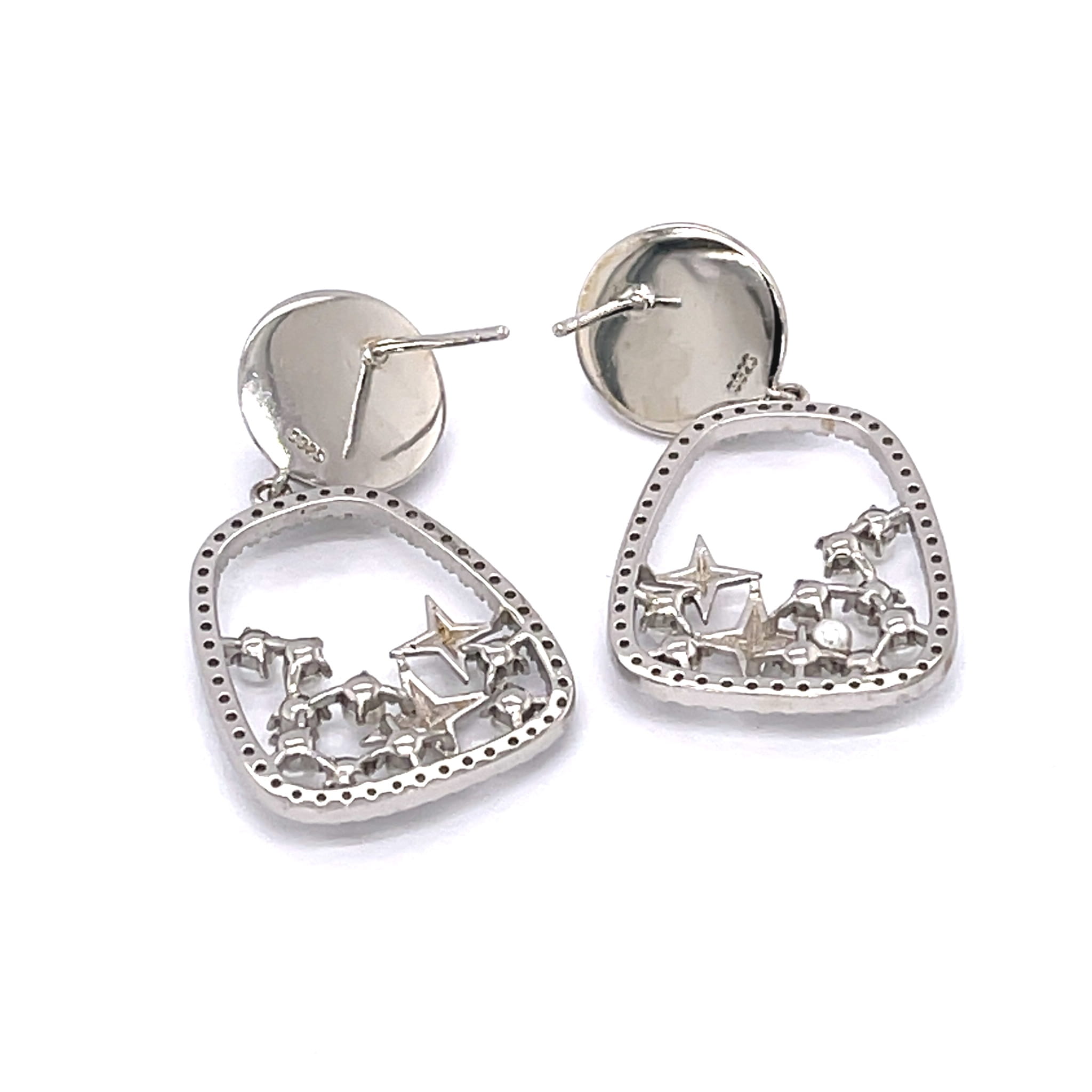 kolczyki z cyrkoniami, białe cyrkonie, biżuteria z kamieniami, luksusowe kolczyki, kolczyki z blaskiem, modna biżuteria